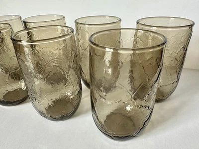 Juego de 8 vasos de jugo vintage Anchor Hocking SHERWOOD MARRÓN PICANTE 6 OZ hojas Foto 1 de 4
