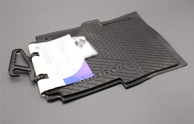 Genuine VW Amarok 2010-on all weather floor mats in black (front) 2H2061502 82V - Image 1 of 4