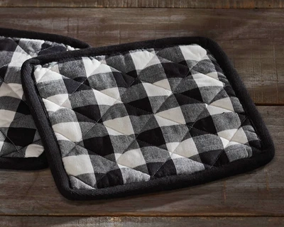 Country Farmhouse Annie Buffalo Black & White Check Pot Holder - Image 1 of 3