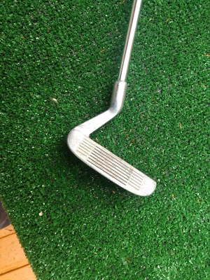 Knight Golf 2 Vías (SUELA DESLIZANTE DE CÉSPED) Astilladora Personalizada Nuevo Agarre Foto 1 de 4