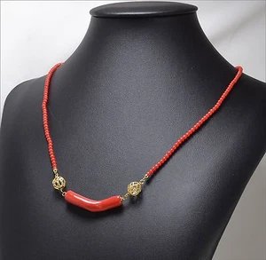Collar de Oro Amarillo 18KT con Ramas De Coral Rojo Y Puntos Ogln 0209 - Imagen 1 de 3