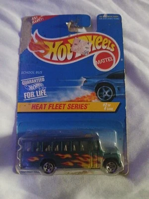 Autobús escolar Hot Wheels Heat Fleet Series trabajo pintura roja caliente Foto 1 de 3