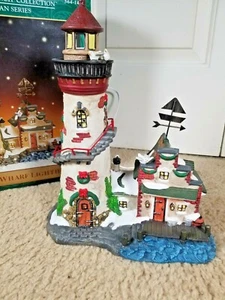 Banco de trabajo iluminado Christmas Porcelain Butlers Wharf 11,5" 2001 Santas - Imagen 1 de 7