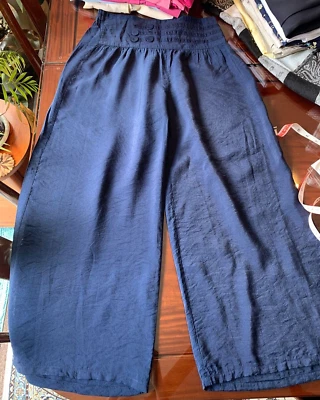 Navy Blue Culottes, light and summery with wide leg. 70s style fashion. - Image 1 of 4