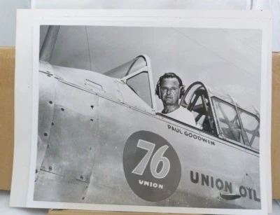 1949 年 Union Oil Print & Neg: Paul Goodwin 除尘膝高至蚱蜢 #U263 — 第 1/4 张图片