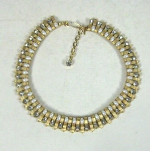Crown Trifari Faux Pearl Brushed Gold Tone Necklace 15 in Vintage Collar Choker - Picture 1 of 12
