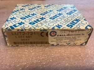Sick LUT2-721 Luminescence Scanner 18-30VDC NIB - Picture 1 of 4