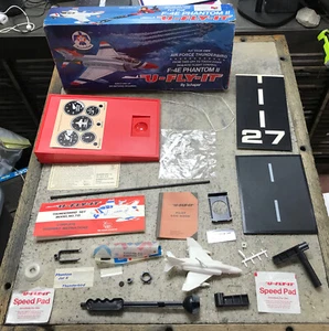Vintage 1975 Schaper U-Fly-It F-4E Phantom Thunderbird Pilot Set No. 715 Read - Picture 1 of 24