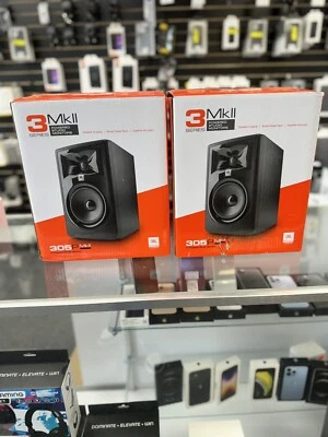 JBL Professional 305PMKII Powered 5" Two-Way Studio Monitor - Image 1 of 2