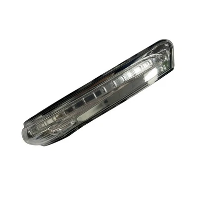 1x Right Wing Mirror Indicator Turn Signal For KIA K3 Cerato/Forte/Shuma 2013-18 - Image 1 of 4