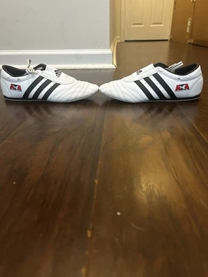 Adidas Martial Arts Shoes Taekwondo ADI SM II Karate Practice Gym Shoes 6.5 - Image 1 of 4