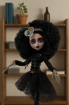 Monster High Skullector Edward Scissorhands - Imagen 1 de 3