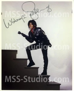WHOOPI GOLDBERG Signed Colour 10x8 Photo (From 1993) #2 - Picture 1 of 1