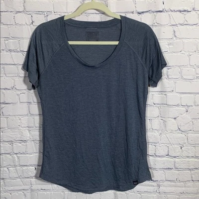 Top de manga corta Patagonia para mujer Capilene Cool Trail azul talla M informal al aire libre Foto 1 de 4