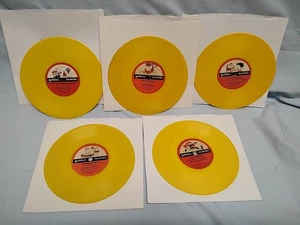 Yellow Vinyl 6" Golden records 78 RPM 1950's Santa Bugs Bunny Old Smoky lot of 5 - Picture 1 of 13