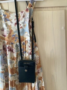 Ellen Tracy Sling Geldbörse/Telefontasche viel Aufbewahrung - Bild 1 von 6
