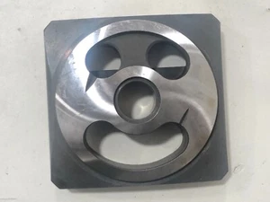 R909650455 - RH Lens Plate - Rexroth - Picture 1 of 4