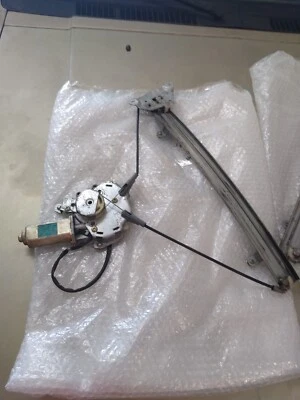 Регуляторы окон 1989 - 1992 Mitsubishi Mirage - Изображение 1 из 4