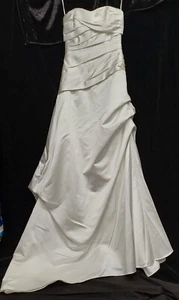 Bride & Co Ivory Strapless Wedding Dress - Size UK 8 - Picture 1 of 12