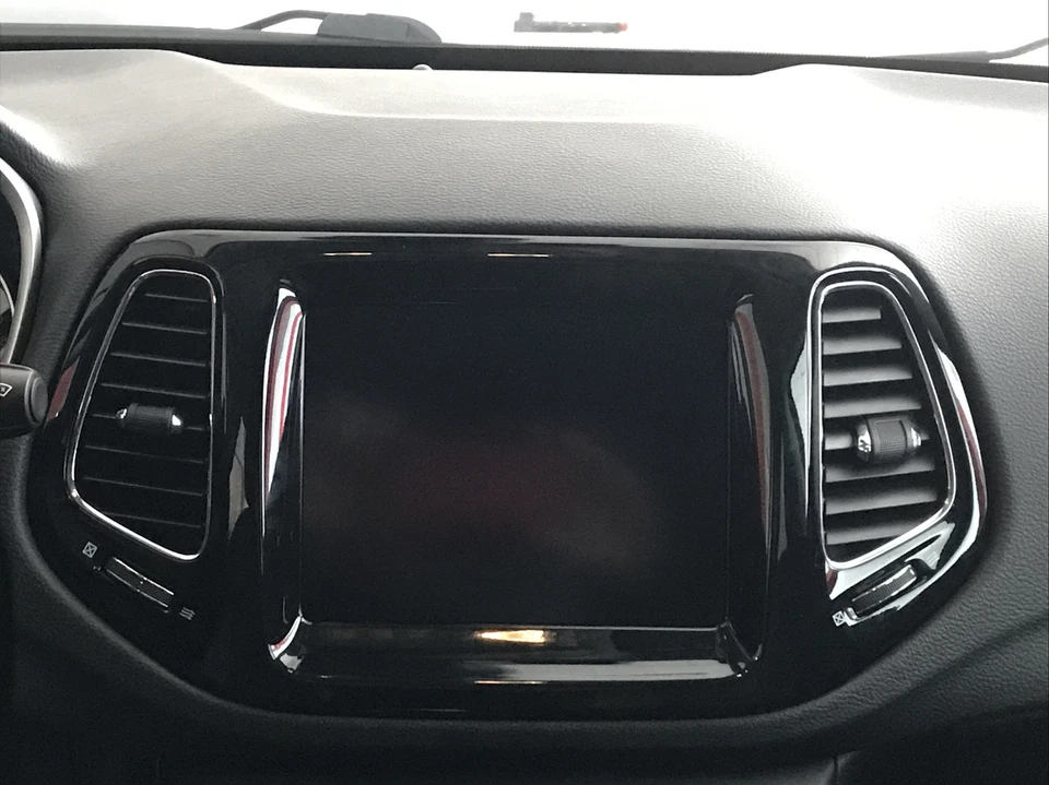 Revisione Display jeep Compass da bolla d’aria  - Immagine 1 di 1