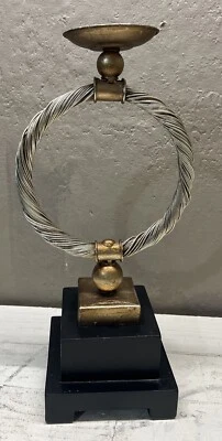 "Candelabro de metal y madera de 4"" de alto máximo alto" Foto 1 de 3