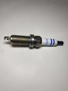Bosch NEW 6 Pc Double Iridium Spark Plugs FR8Ti332 For Jeep Dodge Chrysler - Picture 1 of 5