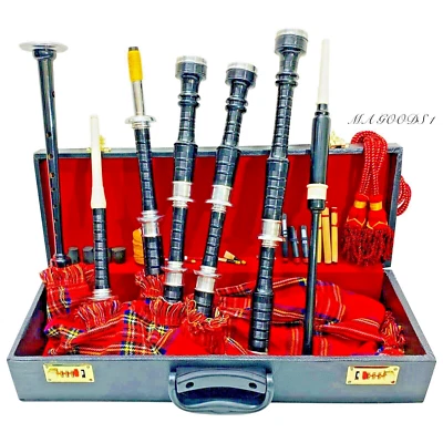 Gaitas negras escocesas Highland Royal Stewart con cordón a juego con estuche rígido Foto 1 de 4