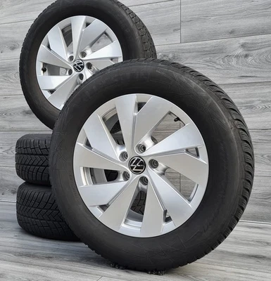 Original VW Tiguan III CT 17 Zoll Winterräder Vredestein 571601025 aus 2024 U1 - Bild 1 von 4