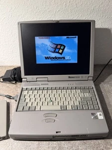 Notebook Toshiba Tecra 750 CDT, Pentium 233 MMX, 96MB/4GB Windows 95 OPL3 Retro - Afbeelding 1 van 12