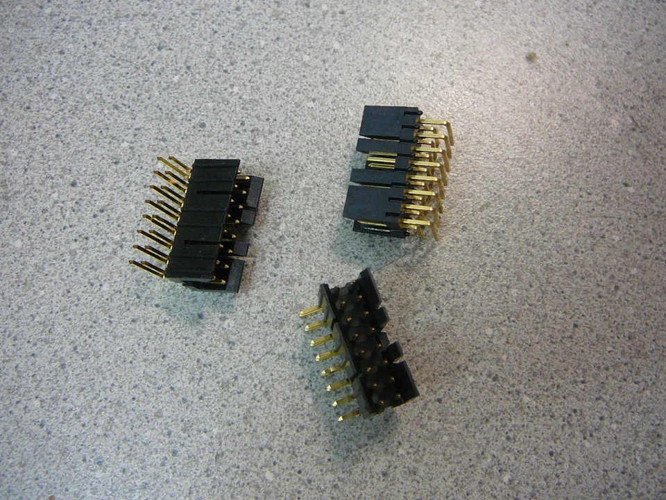 FCI 87318-116 TWO PART BOARD CONNECTOR R/A 16-Contact MALE **NEW** Qty.3 - Image 1 of 1