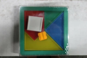 VINTAGE 1969 SPIELZEUG MADAGASKAR WAHNSINN GEOMETRIE PUZZLE NEU VERSIEGELT - Bild 1 von 3