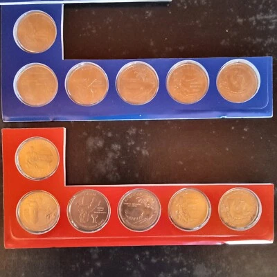 2009 - P&D - D.C. & US Territories Quarters - 12 Coin Satin Finish - US Mint Set - Image 1 of 2