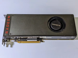 GIGABYTE AMD Radeon RX Vega 56 Reference Model 8GB HBM2 Graphics / Video Card - Picture 1 of 6