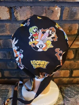 GORRAS EXFOLIANTES QUIRÚRGICAS HECHAS A MANO LOONEY TUNES     Foto 1 de 2