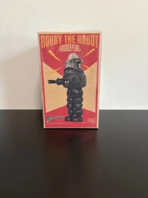 Figura Diecast X-PLUS 2006 Robby the Robot Forbidden Planet Foto 1 de 4