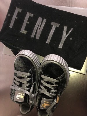 Puma Fenty Rihanna Creepers Veludo Preto Feminino Tamanho 7 NOVO ESTOQUE MORTO AUTÊNTICO! - Imagem 1 de 4