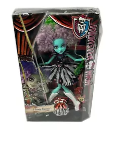 Monster High doll Freak Du Chic Honey Swamp New In Box (box has some damage) - Picture 1 of 11