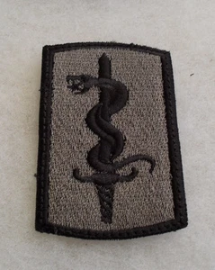 ACU 30TH MED BDE PATCH CUT EDGE BLACK BORDER - Picture 1 of 2