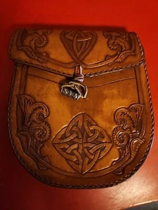 CELTIC LEATHER BELT BAG CELTIC KNOT BAG - Picture 1 of 8