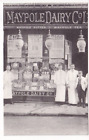 Reprodukcja pocztówka sklepów spożywczych Maypole, Caernarfon, ok. 1902.