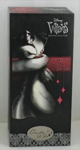 Disney Limited Edition Designer Villains Doll 101 Dalmatians Cruella De Vil Doll - Picture 1 of 2