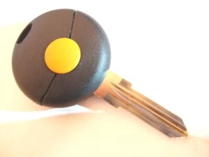 Funda Llave 1 Botón Repuesto para Smart Car Fourfour Fortwo Roadstar Citycoupe - Imagen 1 de 2