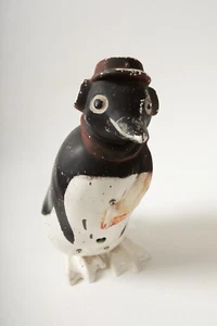 Windup Kunststoffpinguin 4 Teile (B3L) Vintage kein Schlüssel (JSF6) Ohrenschützer 10 Zoll Schnaps? - Bild 1 von 6