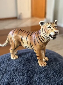 Schleich - 14317 Tiger - Wild Life - Retired - Picture 1 of 5