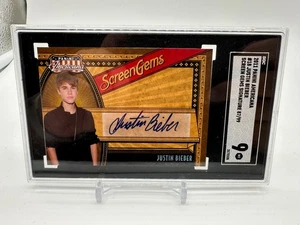 2011 Panini Americana Justin Bieber Screen Gems SIGNATURE AUTO /99 SGC 9 Mint - Bild 1 von 3