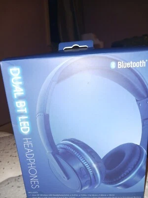 bluetooth headphones wireless - Image 1 of 4