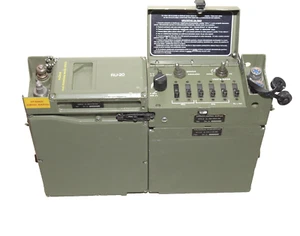 Transceptor de radio militar Rockwell Collins PRC-515- RU-20 - Imagen 1 de 6