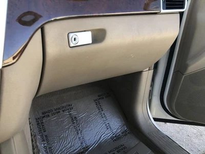 GL450     2013 Glove Box 934089 - Image 1 of 4