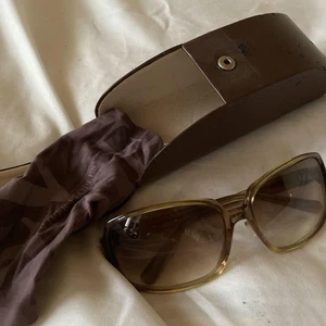 Oliver Peoples Brown Square Sunglasses Gradient Lens Plastic Frame Used - Picture 1 of 10