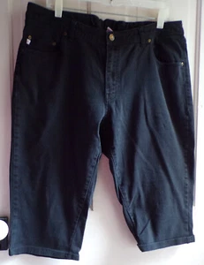Bobbie Brooks Black Denim Capri Pants Size 16 - Picture 1 of 3